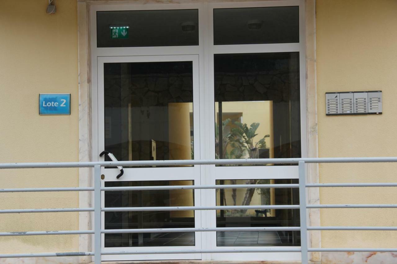 Rua Coronel Cardeira Da Silva Apartamento