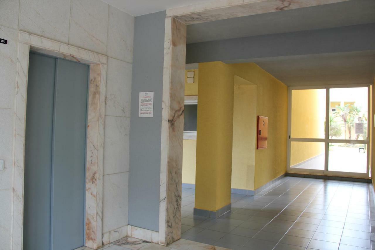 Rua Coronel Cardeira Da Silva Apartamento